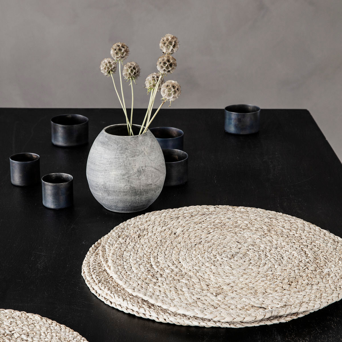 round wicker beige placemats
