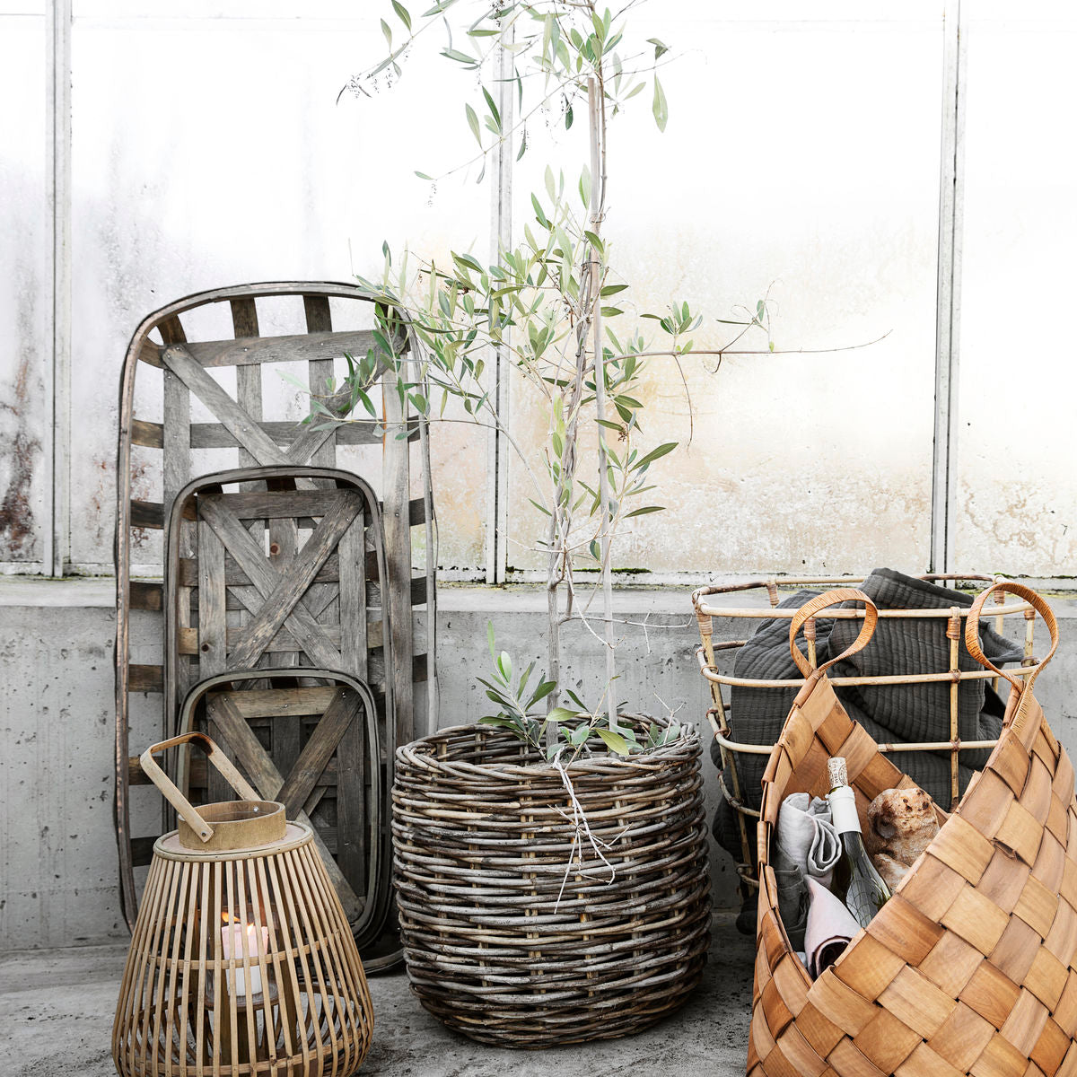 wicker style storage baskets 